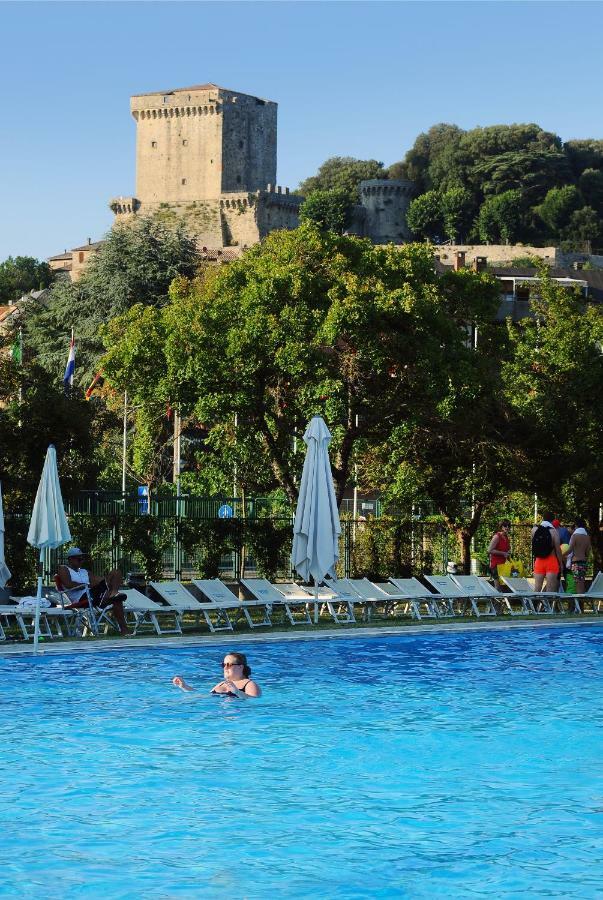 Parco Delle Piscine Hotel Сартеано Екстериор снимка